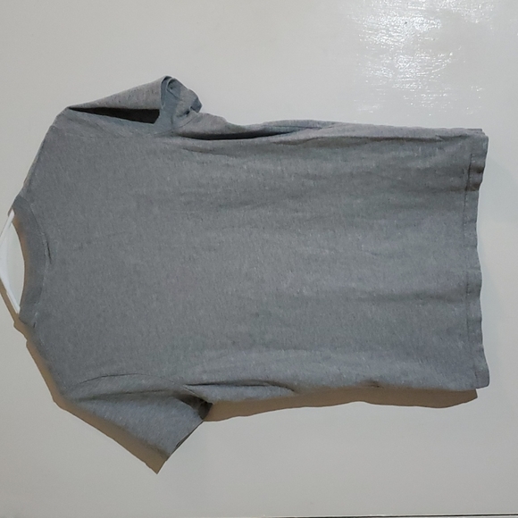 Hollister vneck tee small - Picture 3 of 3